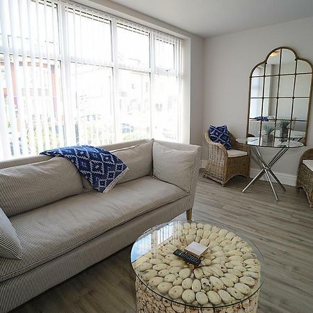 Twelve Apartments Blackpool Exterior foto